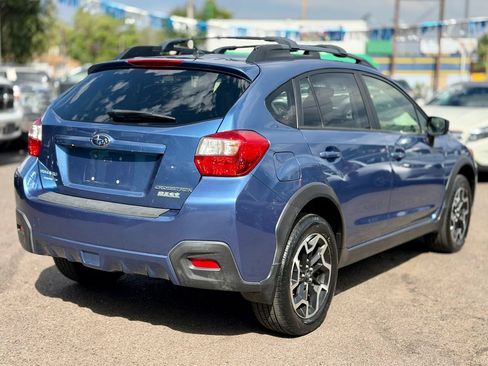 Used 2016 Subaru Crosstrek 2.0i Premium w/ Moonroof Package AWD/4WD image 2