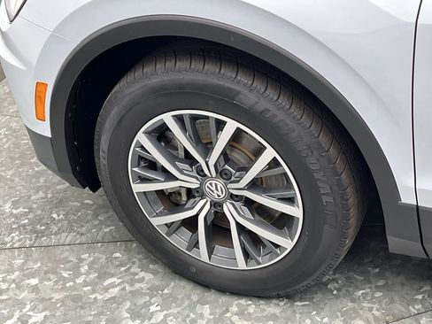 Used 2019 Volkswagen Tiguan SEL Premium R-Line image 29