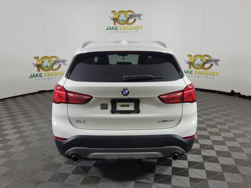 Used 2019 BMW X1 xDrive28i w/ Convenience Package AWD/4WD image 3