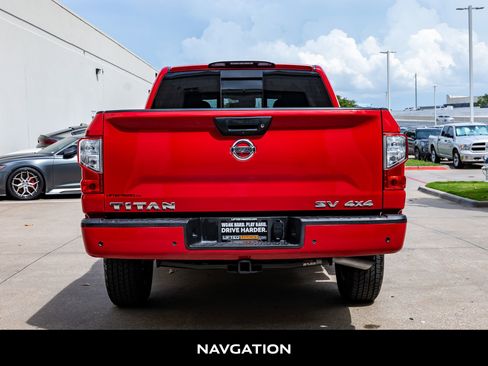 Used 2020 Nissan Titan SV w/ SV Convenience Package AWD/4WD image 7