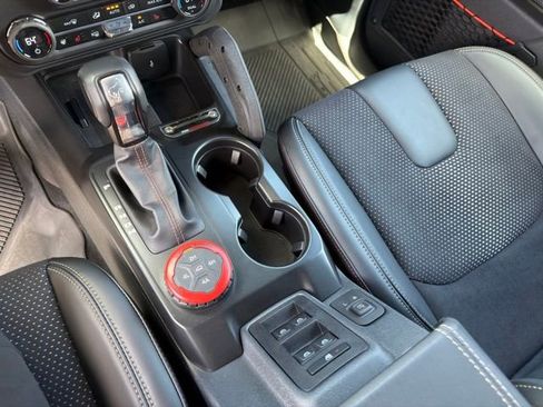 Used 2025 Ford Bronco Raptor AWD/4WD image 23