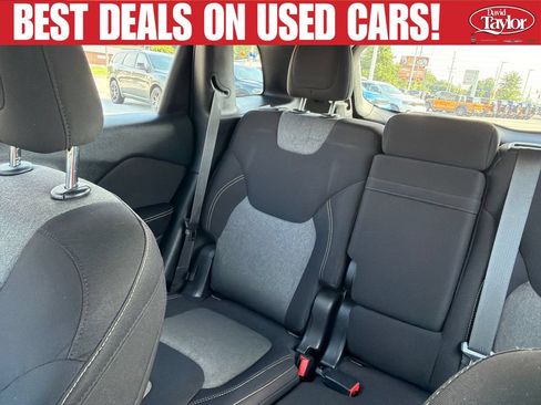 Used 2014 Jeep Cherokee Sport w/ Cold Weather Group AWD/4WD image 15