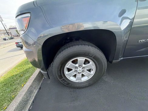 Used 2018 Chevrolet Colorado W/T w/ Custom Special Edition image 16