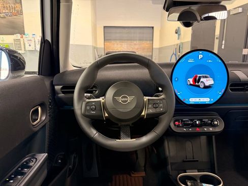 Used 2025 MINI Cooper S image 22