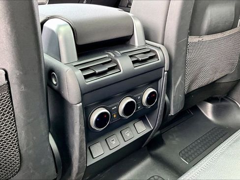 Used 2023 Land Rover Defender 110 X-Dynamic SE AWD/4WD image 10