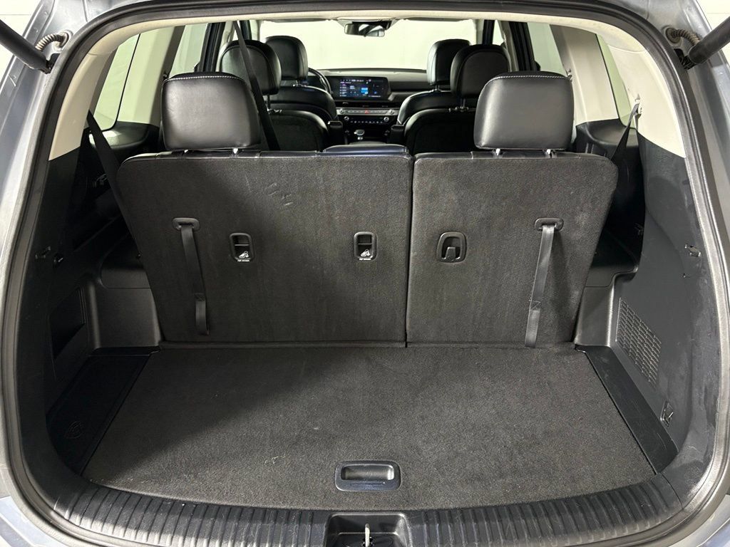 Used 2025 Kia Telluride S FWD image 41
