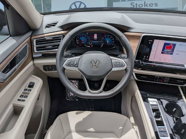 New 2026 Volkswagen Atlas SE FWD image 17