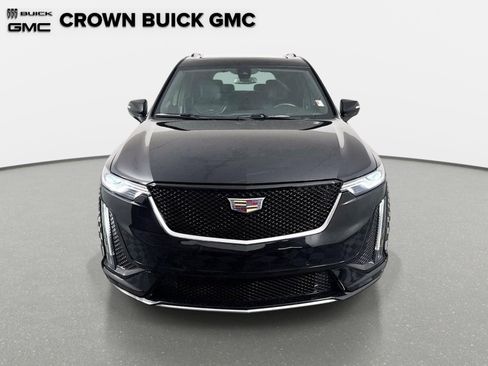 Used 2023 Cadillac XT6 Sport AWD/4WD image 2