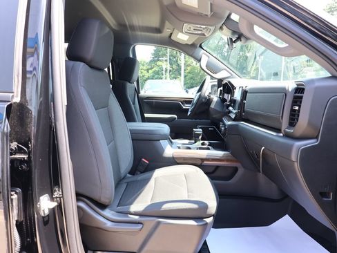 New 2026 Chevrolet Silverado 1500 RST w/ Redline Edition AWD/4WD image 39