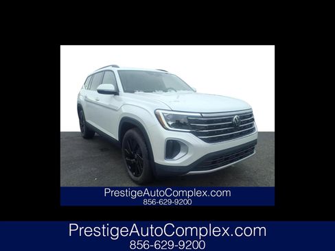 New 2026 Volkswagen Atlas SE image 1