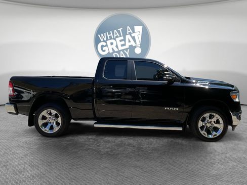 Used 2021 RAM 1500 Big Horn AWD/4WD image 2