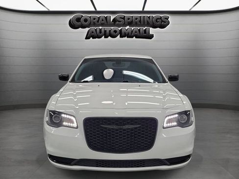 Used 2023 Chrysler 300 Touring w/ Sport Appearance Package RWD image 2