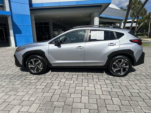 Used 2025 Subaru Crosstrek 2.0i Premium AWD/4WD image 18