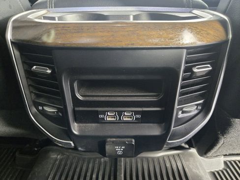 Used 2023 RAM 3500 Laramie AWD/4WD image 32