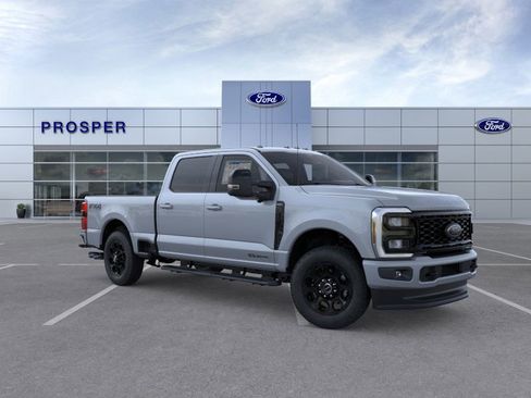 New 2026 Ford F250 Lariat w/ Black Appearance Package image 7