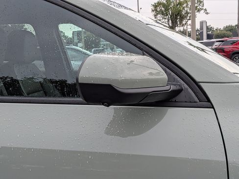 Used 2025 Chevrolet Equinox LT w/ Convenience Package II AWD/4WD image 11