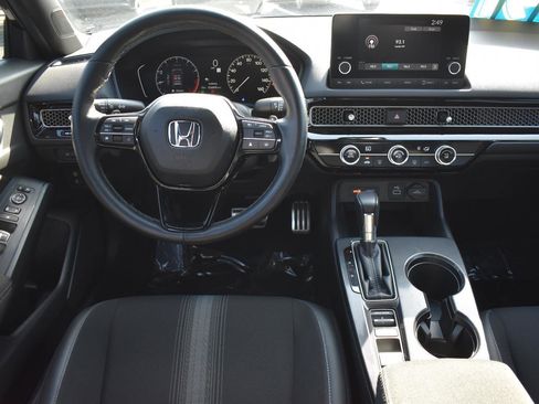 Used 2023 Honda Civic Sport image 16