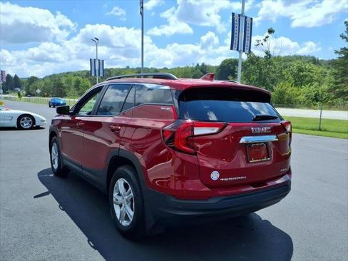 Used 2023 GMC Terrain SLE w/ Driver Convenience Package AWD/4WD image 5