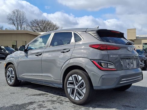 Used 2023 Hyundai Kona SE w/ Cargo Package image 6