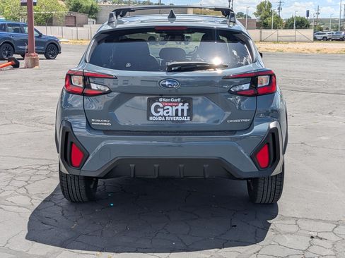 Used 2024 Subaru Crosstrek 2.0i Premium AWD/4WD image 7