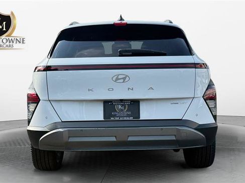 Used 2024 Hyundai Kona Limited AWD/4WD image 4
