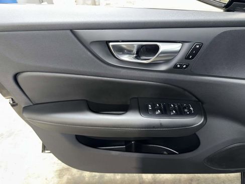 Used 2025 Volvo S60 B5 Plus AWD/4WD image 19