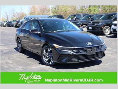 Used 2024 Hyundai Elantra SEL w/ Convenience Package