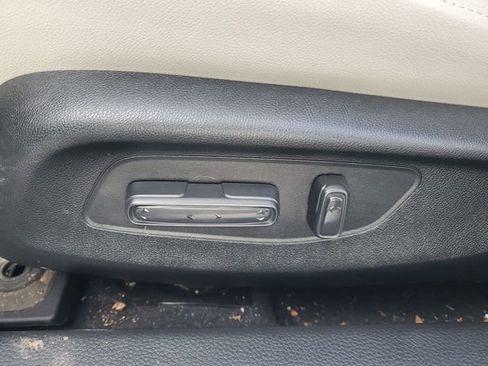 Used 2024 Honda Civic Touring image 40