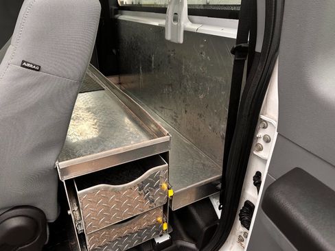 Used 2016 Ford F250 XL image 9