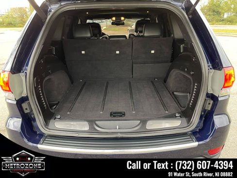 Used 2016 Jeep Grand Cherokee Limited AWD/4WD image 22