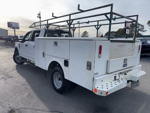 Used 2019 Ford F350 XL w/ Power Equipment Group image 3