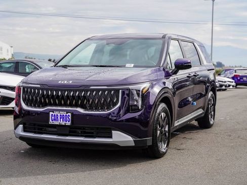 New 2026 Kia Carnival LXS image 4
