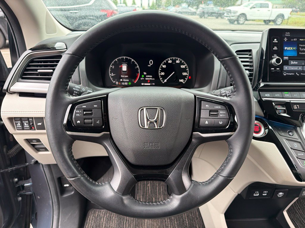 Certified 2025 Honda Odyssey Touring image 15