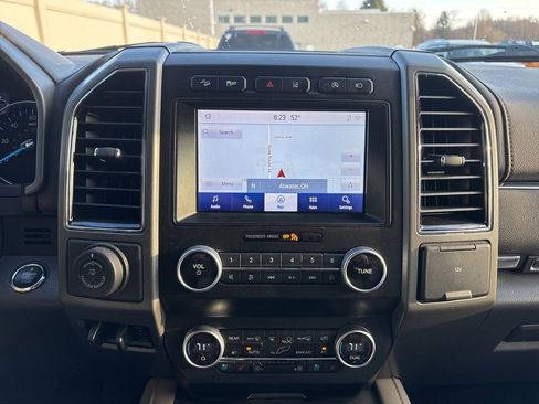 Used 2021 Ford Expedition Max XLT image 7