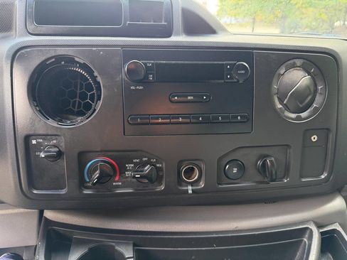 Used 2013 Ford E-250 and Econoline 250 E 250 3dr Cargo Van w/ Commercial Cargo Van Pkg image 11