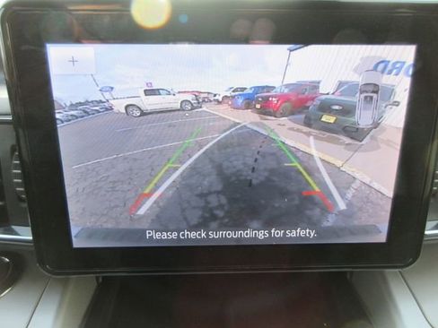 Used 2024 Ford Explorer XLT w/ Equipment Group 202A image 20