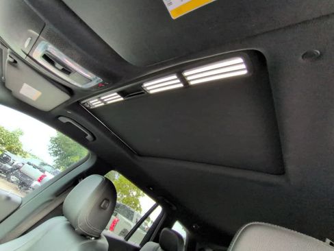 Used 2021 Mercedes-Benz GLS 450 4MATIC image 20