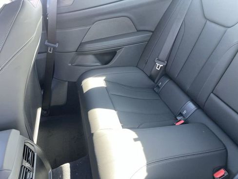 Used 2025 BMW 430i Coupe w/ Convenience Package RWD image 17