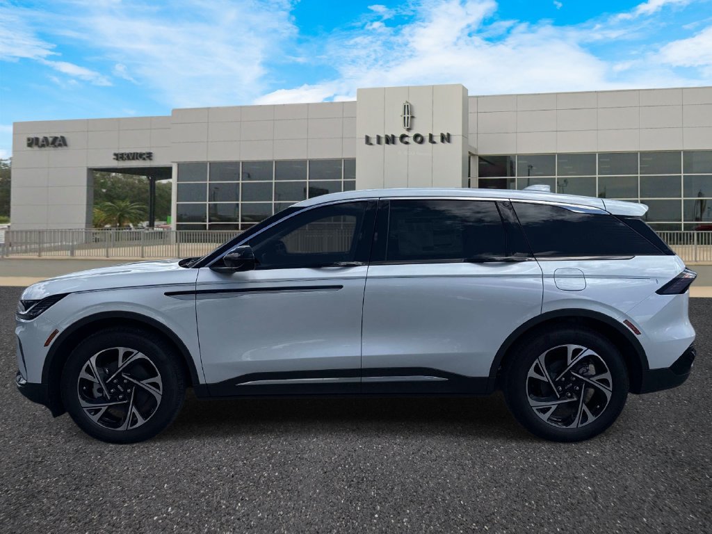 New 2026 Lincoln Nautilus Premier w/ Equipment Group 102A AWD/4WD image 6