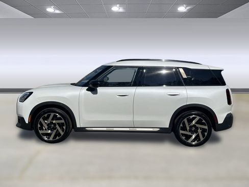 Used 2025 MINI Cooper Countryman S w/ Comfort Package Max AWD/4WD image 2