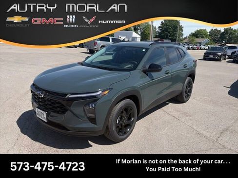 New 2026 Chevrolet Trax LT w/ Driver Confidence Package FWD image 1