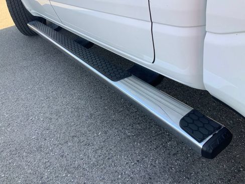 Used 2023 RAM 1500 Laramie RWD image 12