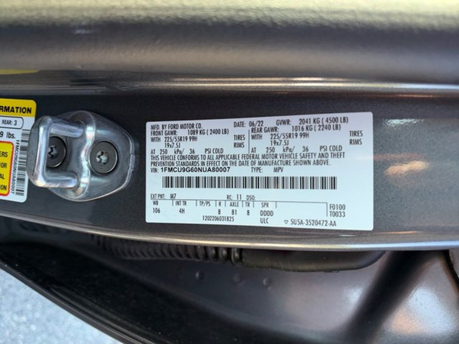 Used 2022 Ford Escape SE w/ SE Sport Appearance Package AWD/4WD image 22