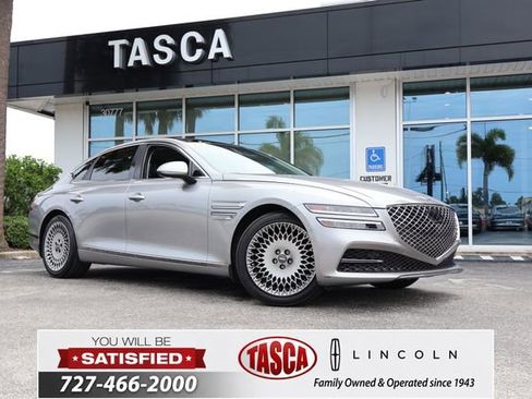 Used 2022 Genesis G80 2.5T w/ Prestige Package RWD image 1