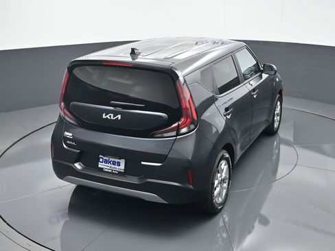 Certified 2025 Kia Soul LX w/ LX Technology Package image 50