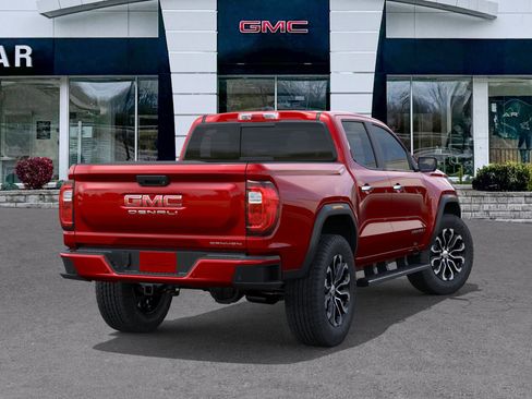New 2026 GMC Canyon Denali image 4