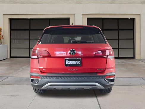 Used 2022 Volkswagen Taos SE w/ IQ.Drive SE Package AWD/4WD image 6