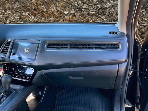 Used 2020 Honda HR-V EX image 14