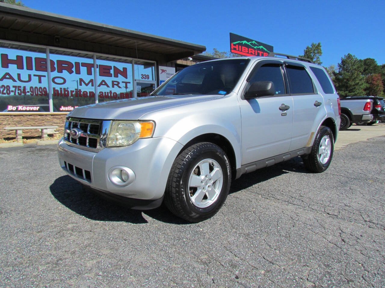 Used 2010 Ford Escape XLT FWD image 1