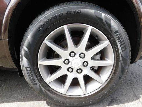 Used 2015 Buick Enclave Leather w/ Trailering Package image 9